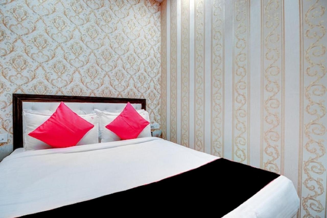 Hotel De Classico Juhu Βομβάη Εξωτερικό φωτογραφία