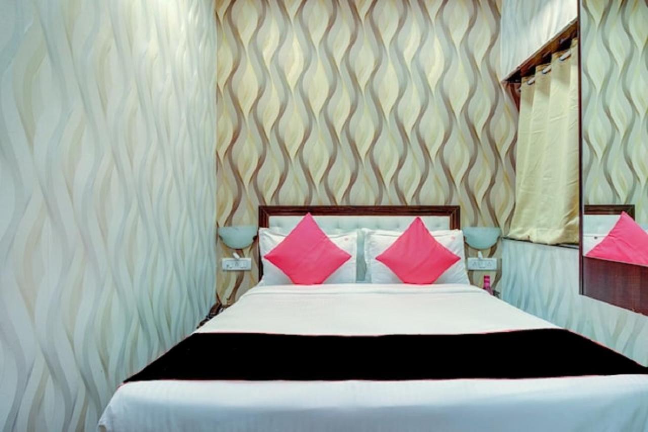 Hotel De Classico Juhu Βομβάη Εξωτερικό φωτογραφία
