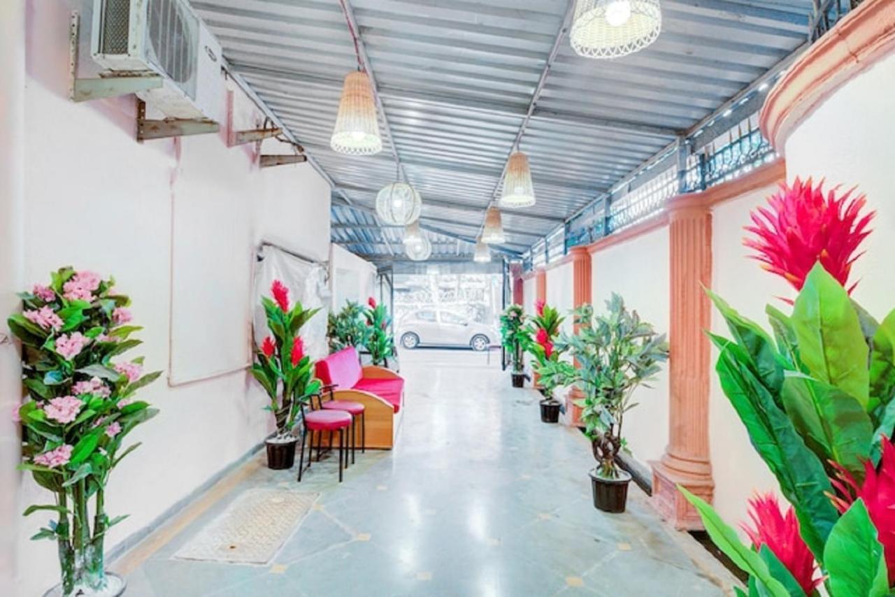 Hotel De Classico Juhu Βομβάη Εξωτερικό φωτογραφία